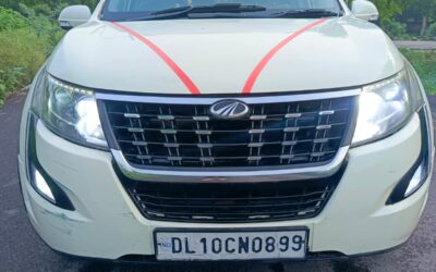 MAHINDRA XUV500 W11